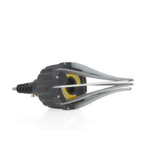 Vetonivelen suojakumien asennustyökalu